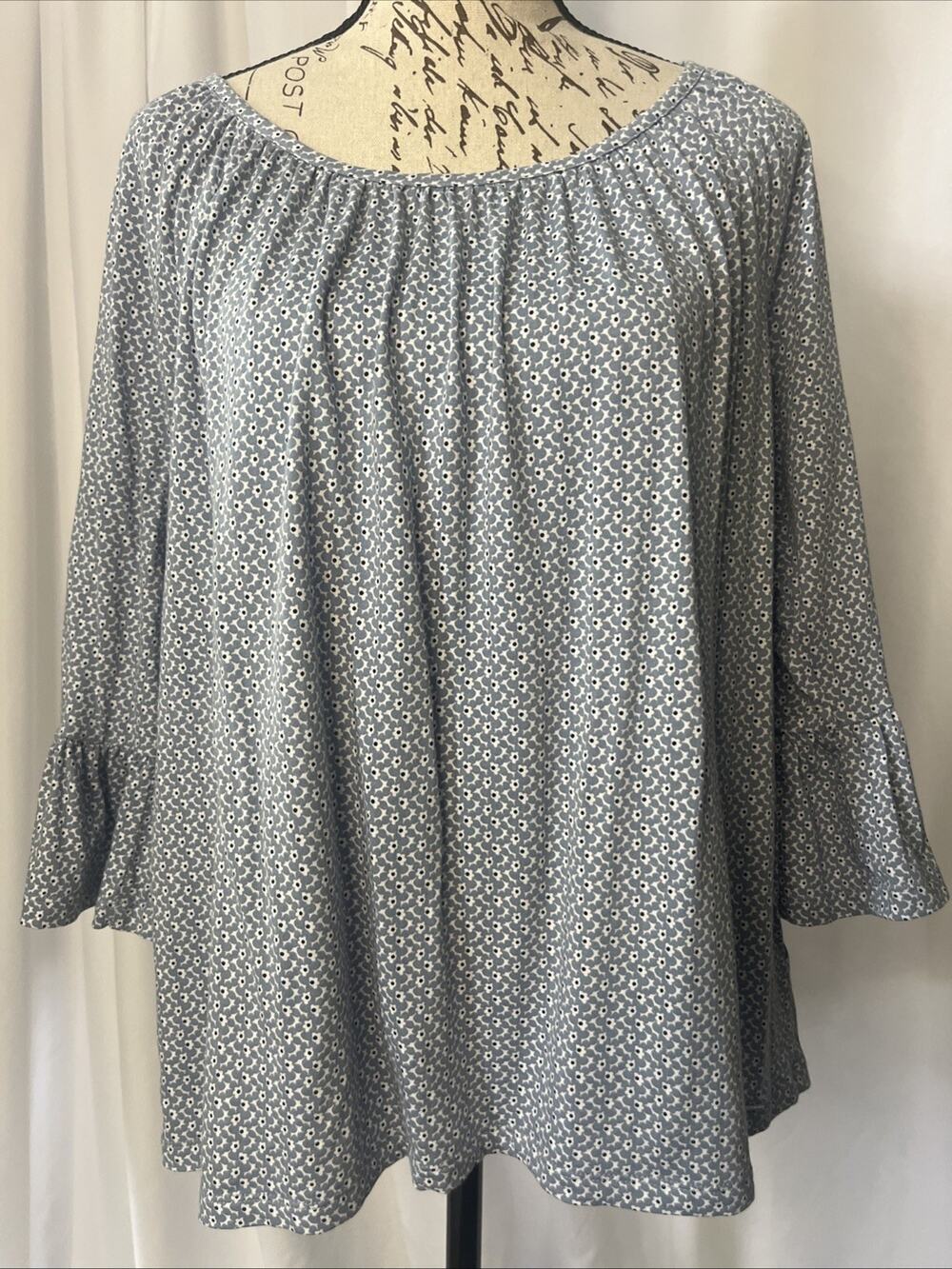 Michael Kors Bell Sleeve Light Blue Floral Shirt Blouse Top Women’s Large
